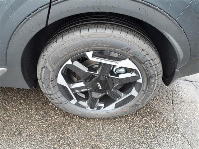 new 2026 Kia Sportage Hybrid car, priced at $33,765