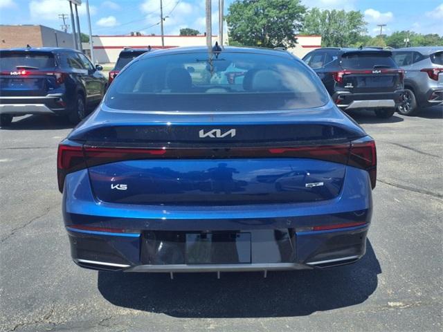 new 2025 Kia K5 car, priced at $31,616
