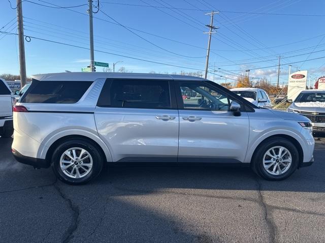 used 2023 Kia Carnival car, priced at $31,987