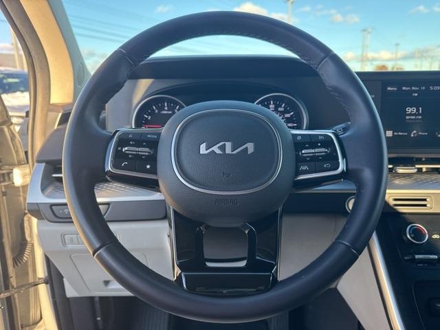 used 2023 Kia Carnival car, priced at $31,987