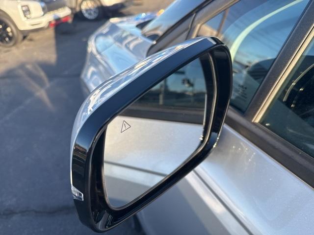 used 2023 Kia Carnival car, priced at $31,987