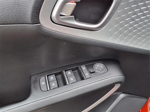 new 2025 Kia Soul car, priced at $21,689