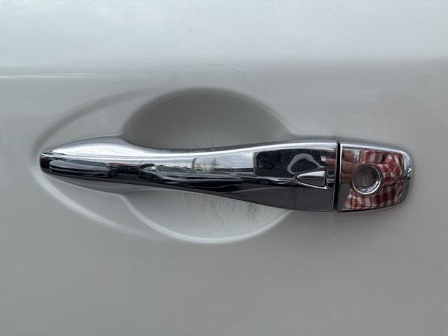 used 2015 Nissan Pathfinder car, priced at $7,900