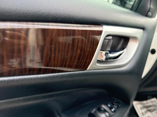 used 2015 Nissan Pathfinder car, priced at $7,900