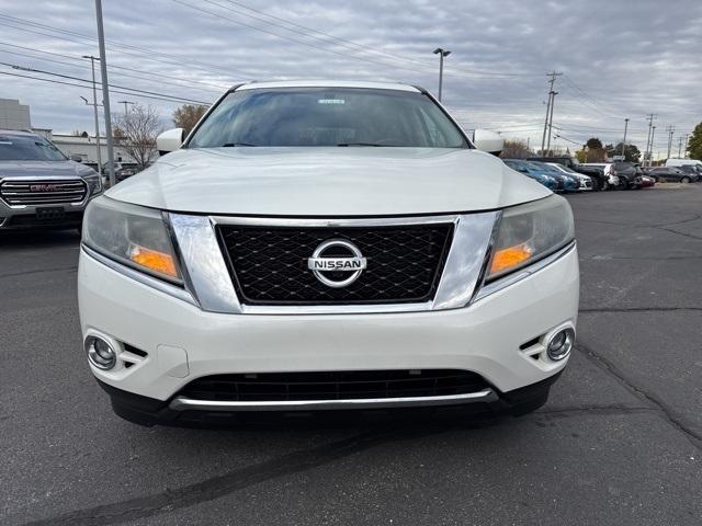 used 2015 Nissan Pathfinder car, priced at $7,900