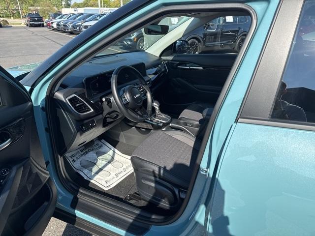 used 2026 Kia Seltos car, priced at $24,969