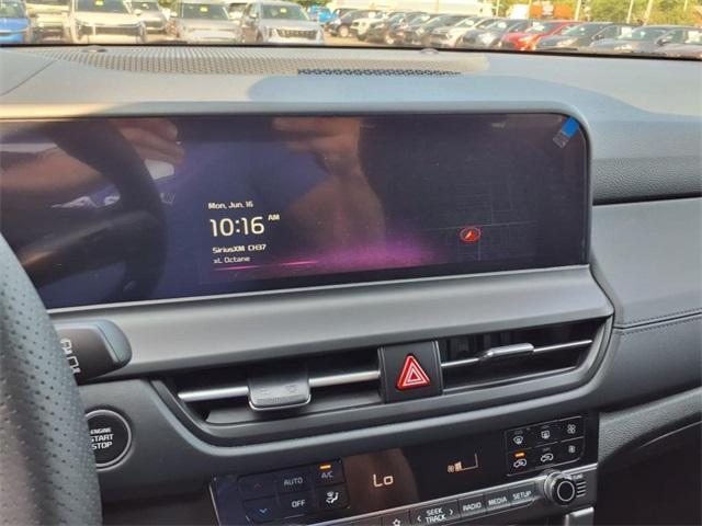 new 2025 Kia Seltos car, priced at $30,905