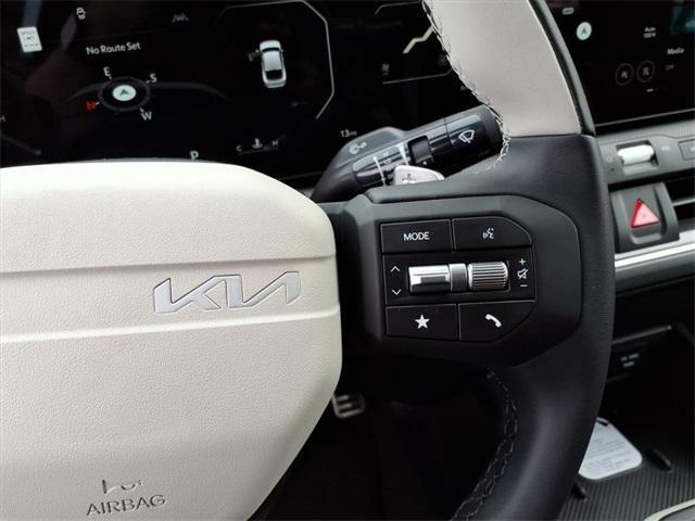 new 2025 Kia K4 car, priced at $30,885