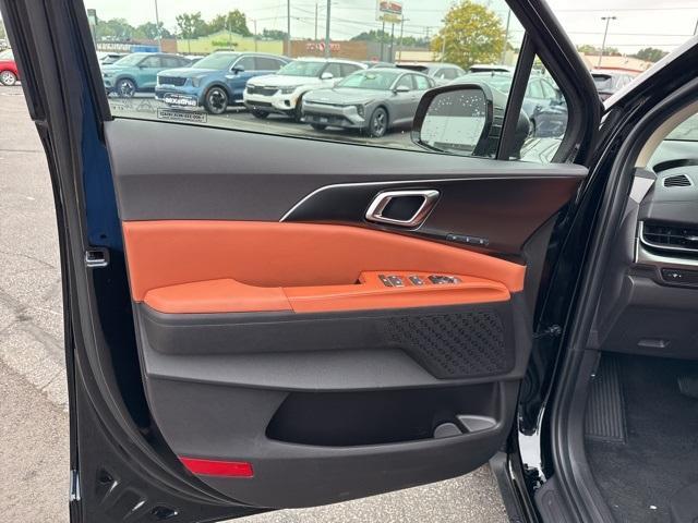 new 2026 Kia Carnival car, priced at $48,925