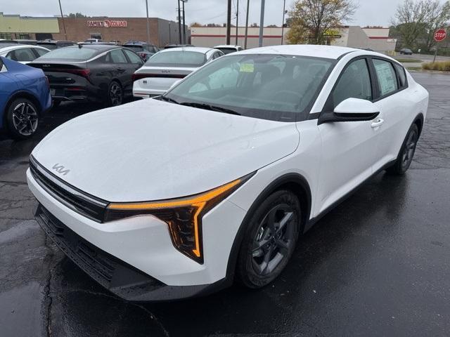 new 2025 Kia K4 car, priced at $24,060