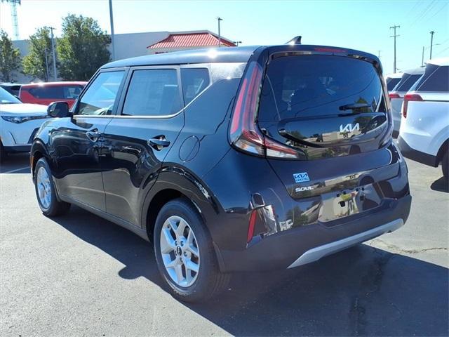 new 2025 Kia Soul car, priced at $23,877