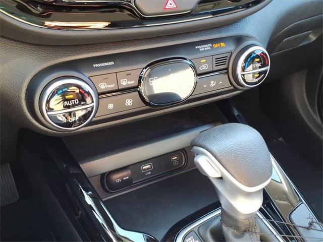 new 2025 Kia Soul car, priced at $23,877