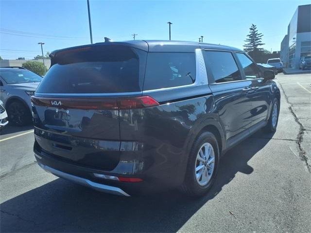 used 2024 Kia Carnival car, priced at $33,949