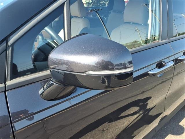 used 2024 Kia Carnival car, priced at $33,949