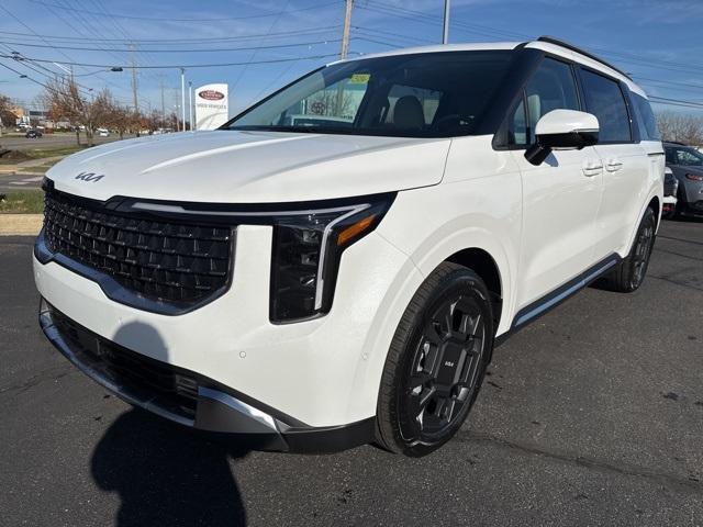 new 2026 Kia Carnival Hybrid car, priced at $49,425