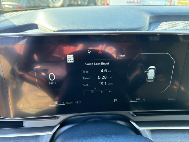 new 2026 Kia Carnival Hybrid car, priced at $49,425