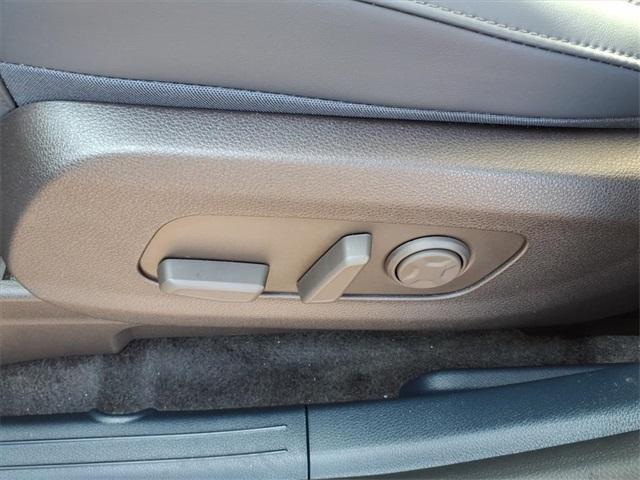 new 2026 Kia Carnival Hybrid car, priced at $44,150