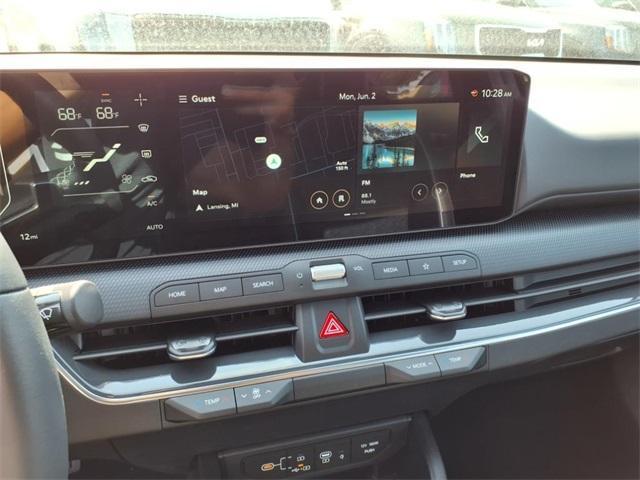 new 2025 Kia K4 car, priced at $26,265