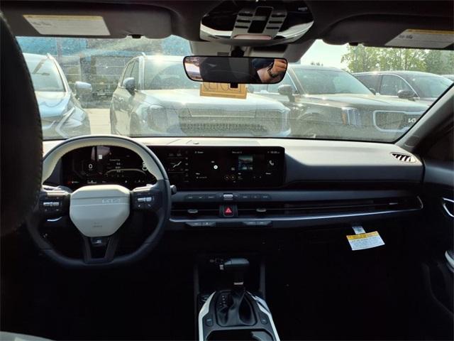 new 2025 Kia K4 car, priced at $26,265