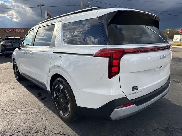 new 2026 Kia Carnival car, priced at $43,070