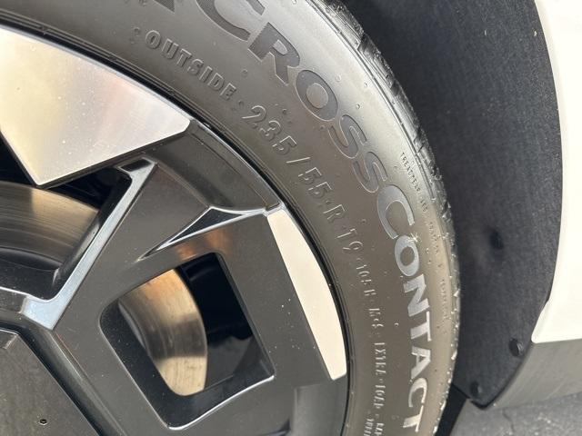 new 2026 Kia Carnival car, priced at $43,070