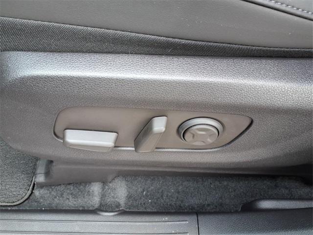 new 2026 Kia Carnival car, priced at $42,910