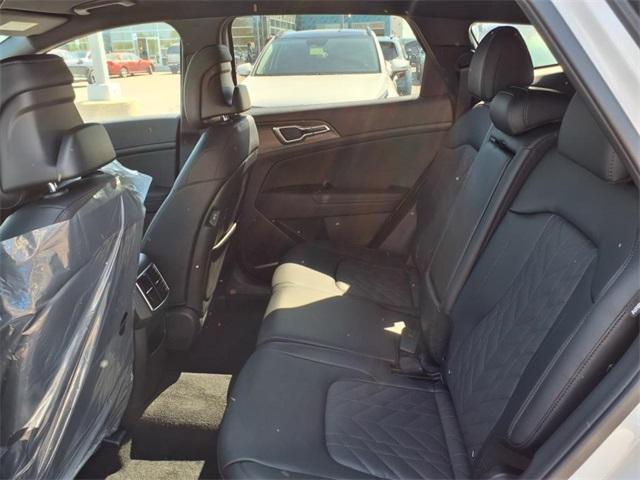 new 2025 Kia Sportage car, priced at $33,680