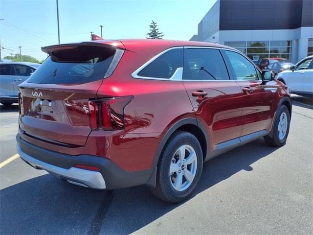 new 2025 Kia Sorento car, priced at $31,636