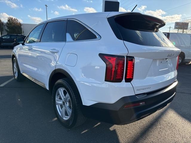 used 2023 Kia Sorento car, priced at $24,100