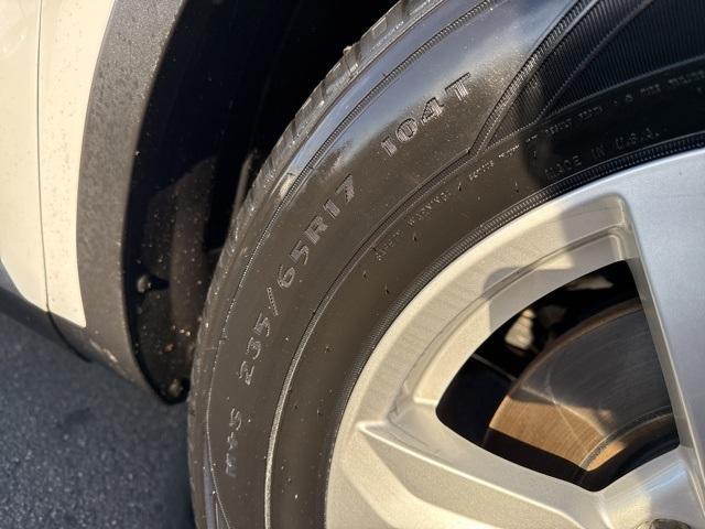 used 2023 Kia Sorento car, priced at $24,100