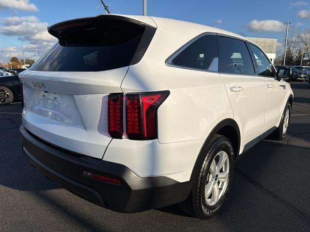 used 2023 Kia Sorento car, priced at $24,100