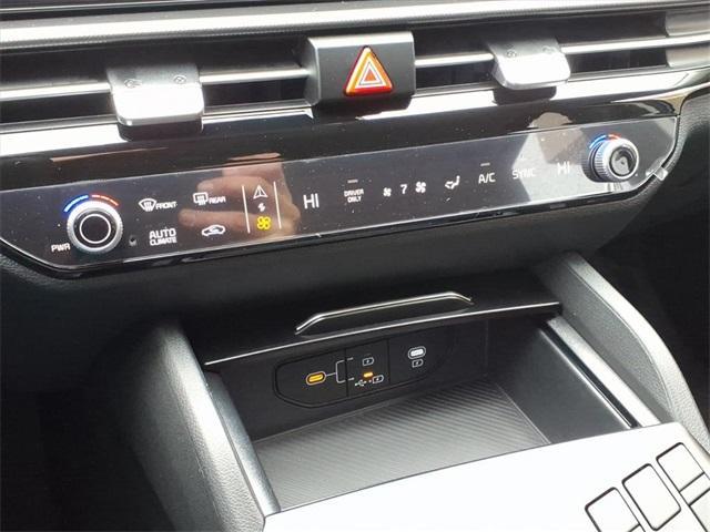 new 2026 Kia Sportage Hybrid car, priced at $31,310