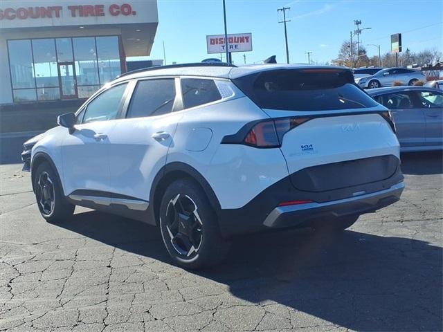 new 2026 Kia Sportage car, priced at $33,180