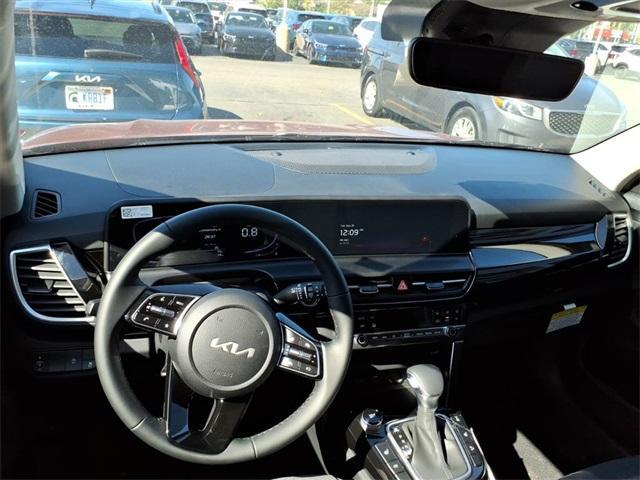 new 2026 Kia Seltos car, priced at $28,420