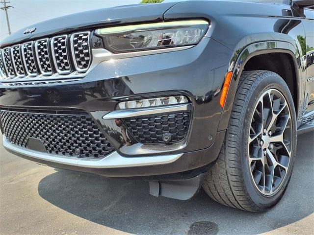 used 2023 Jeep Grand Cherokee car, priced at $44,430