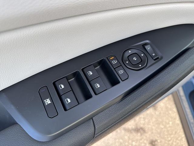 new 2026 Kia Sportage Hybrid car, priced at $41,640