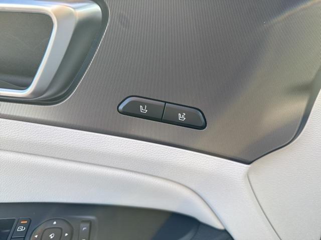 new 2026 Kia Sportage Hybrid car, priced at $41,640