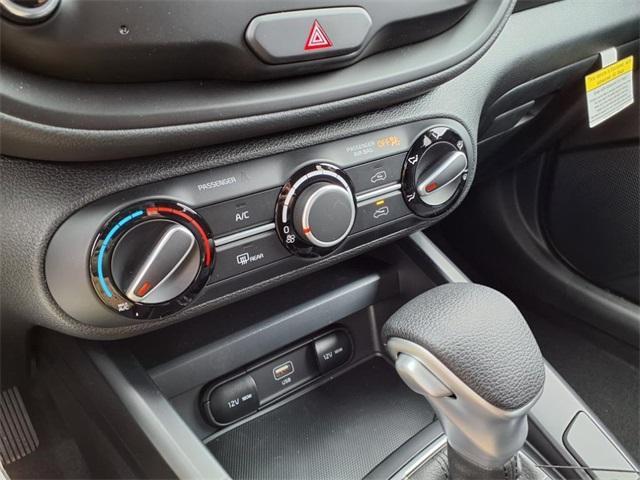 new 2025 Kia Soul car, priced at $21,398