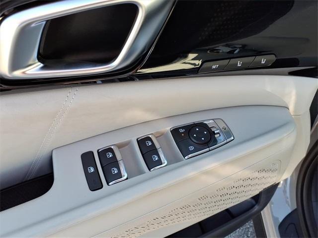 new 2026 Kia Carnival Hybrid car, priced at $54,435