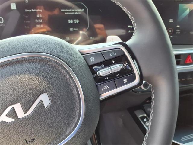 new 2025 Kia Sorento Hybrid car, priced at $44,239