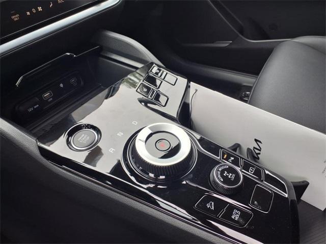 new 2025 Kia Sportage Hybrid car, priced at $35,385
