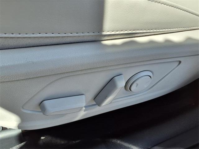 new 2025 Kia Sorento car, priced at $41,405