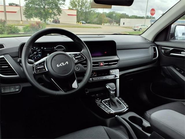 new 2026 Kia Seltos car, priced at $30,475