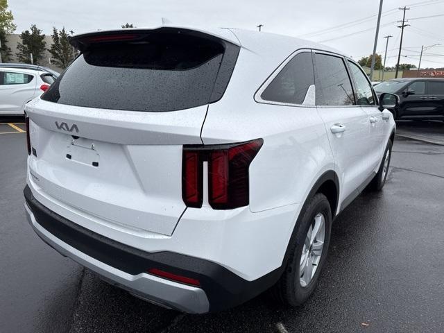 new 2026 Kia Sorento car, priced at $32,895