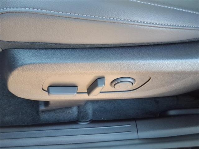 new 2026 Kia Carnival car, priced at $54,980