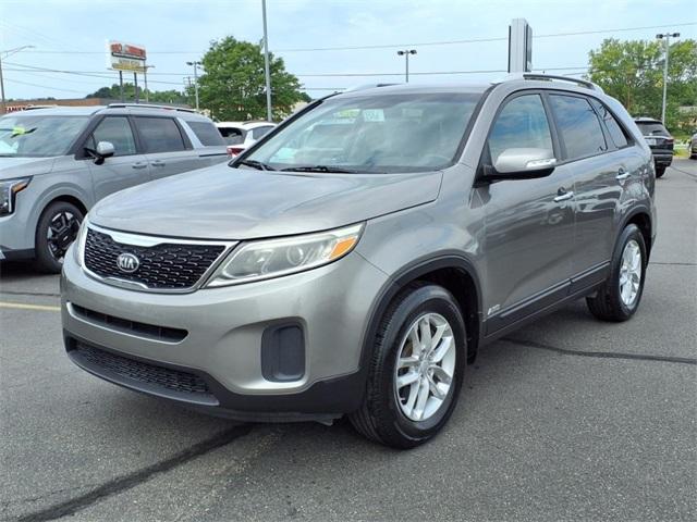 used 2015 Kia Sorento car, priced at $7,700