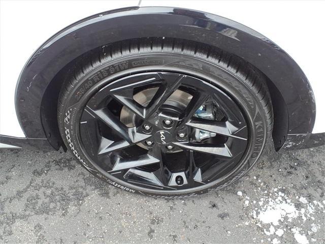 new 2025 Kia K4 car, priced at $31,575