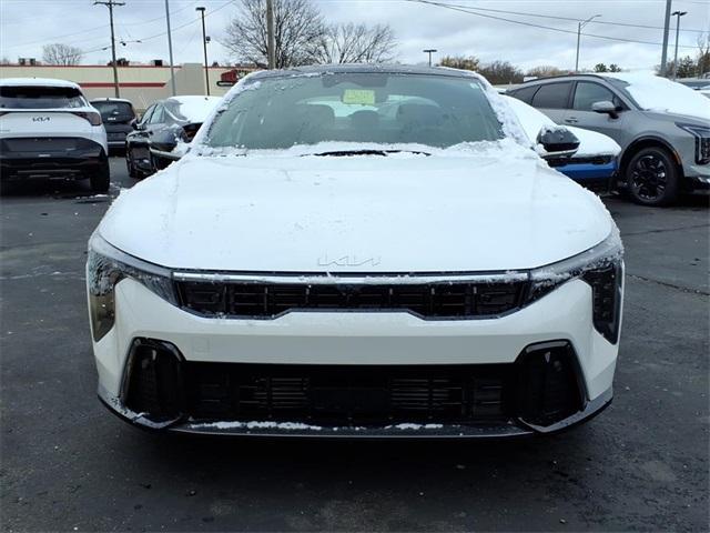 new 2025 Kia K4 car, priced at $31,575