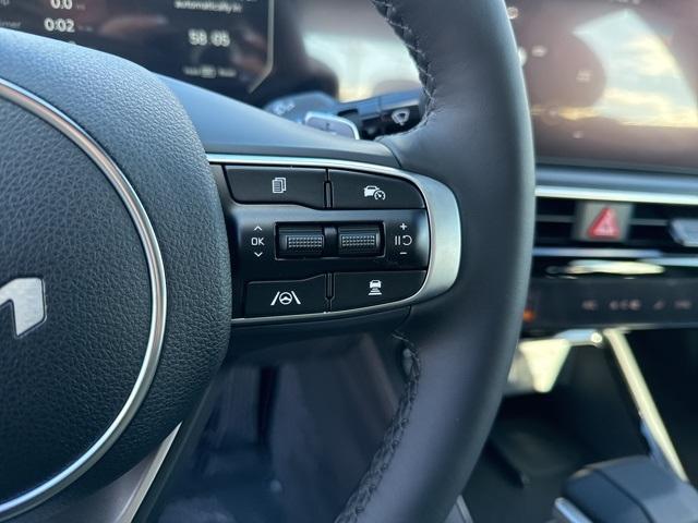 new 2026 Kia K5 car, priced at $39,315
