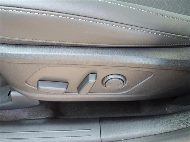 new 2026 Kia Sorento car, priced at $42,295